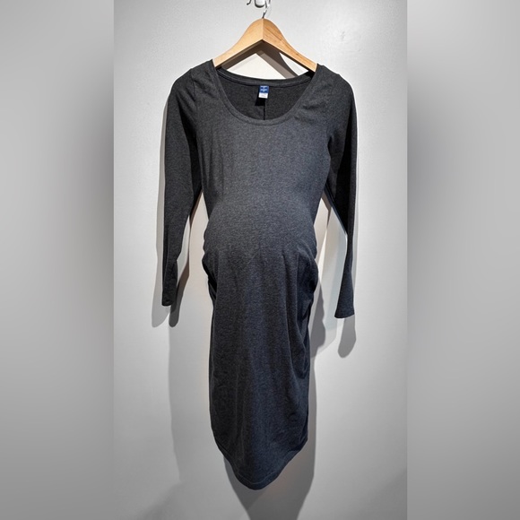 Maternity Long-Sleeve Jersey-Knit Bodycon Dress - Picture 2 of 4
